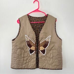 VTG Handmade Quilted Reversible Butterfly Vest | Ditsy Floral | Tan | Size M/L